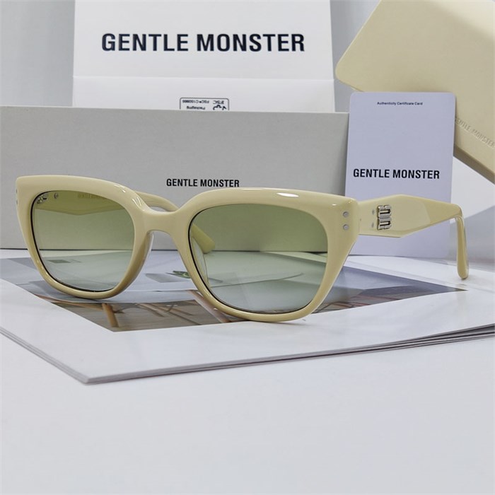 GENTLE MONSTER NADA кремовый зеленый BE01380
