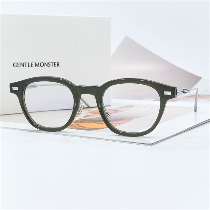 GENTLE MONSTER ROB Titanium хаки BR01620