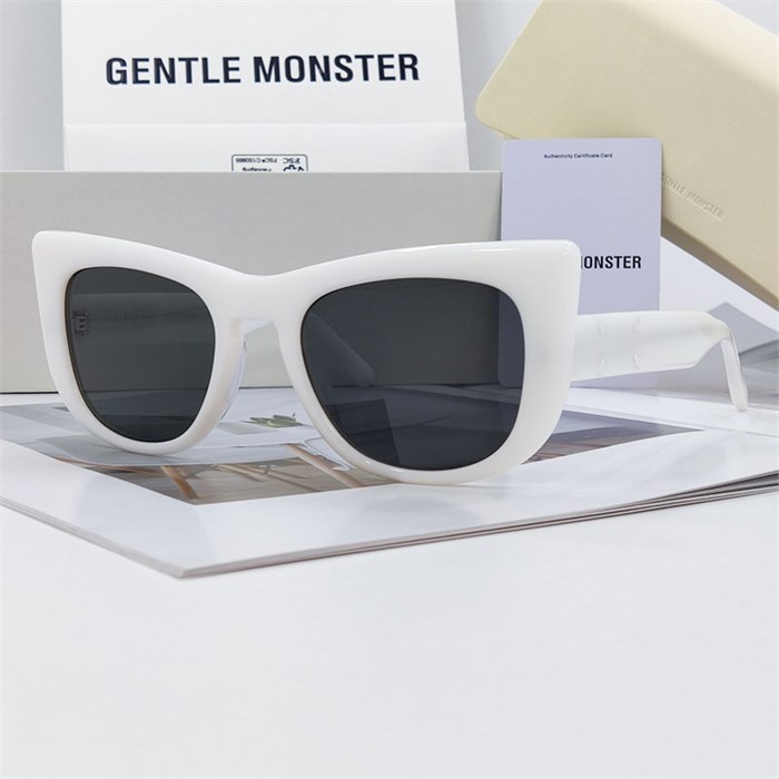 GM & MAISON MARGIELA MM008 белый черный BE01401
