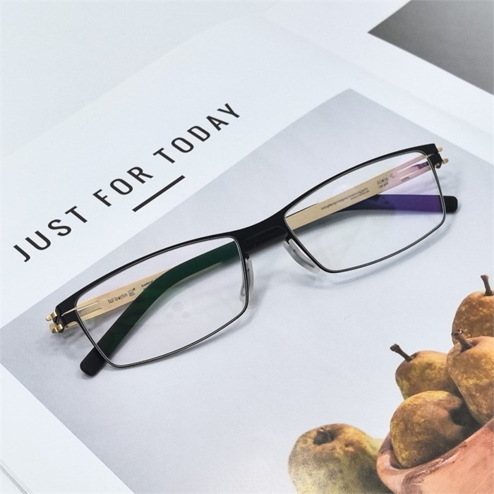 ic!Berlin Alwin C. sun gold IB00004