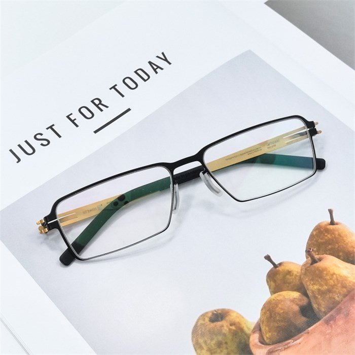 ic!Berlin Lior A. Grimsel sun gold IB00023