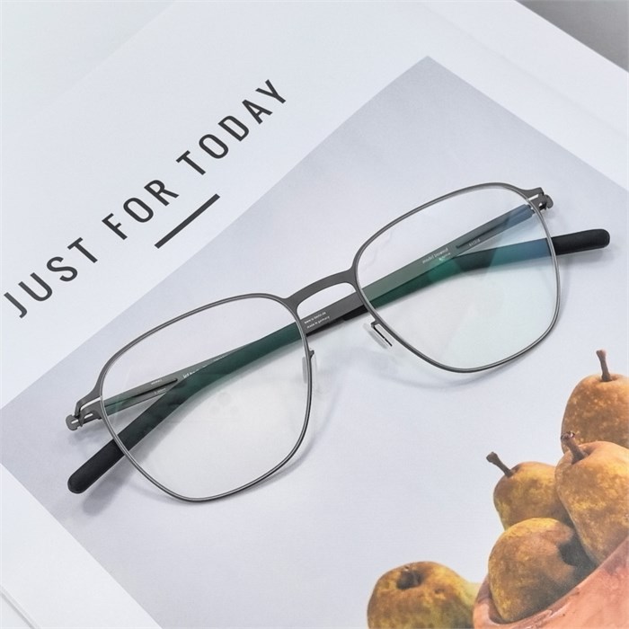 ic!Berlin Biswind graphite IB00050