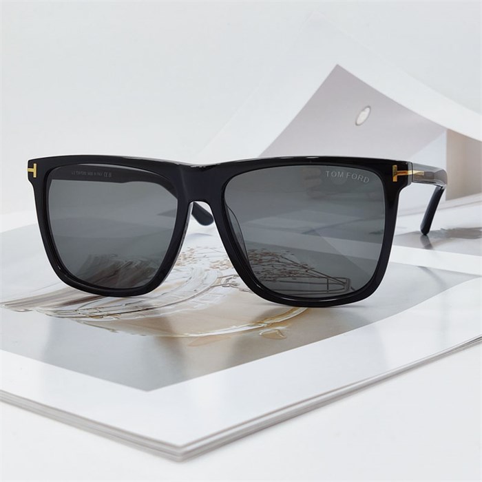 TOM FORD FT0832 FLETCHER черный зеленый BE01464