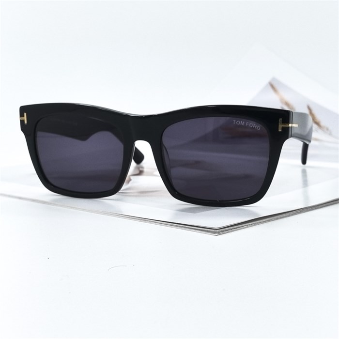 TOM FORD FT1062 NICO черный черный BR01685
