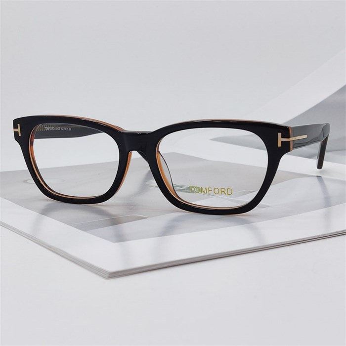 TOM FORD TF5781 коричневый FE00931
