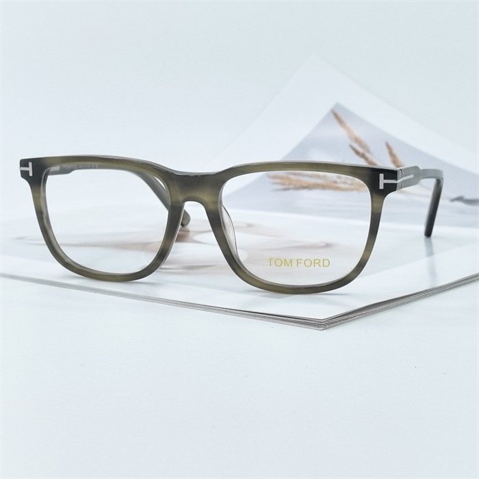 TOM FORD TF5817 зеленый BR01713