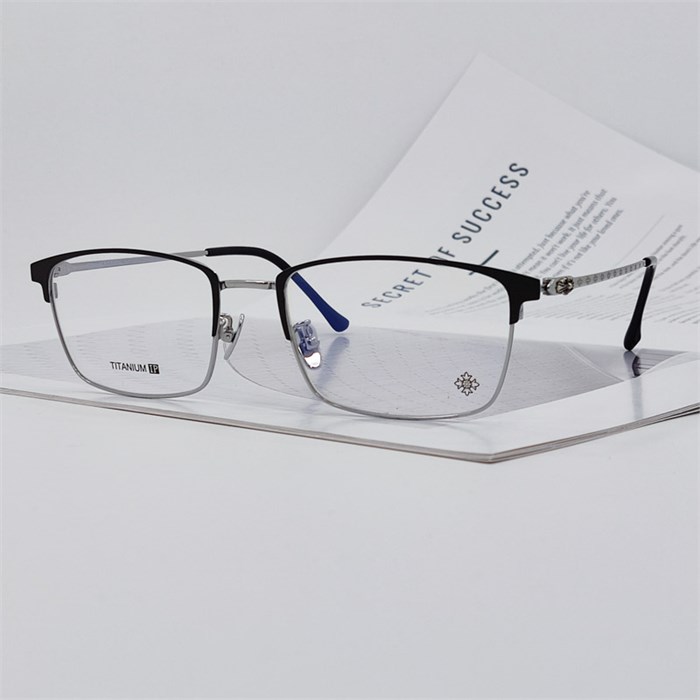 CHROME HEARTS CH5152 Titanium серебро черный FE00973