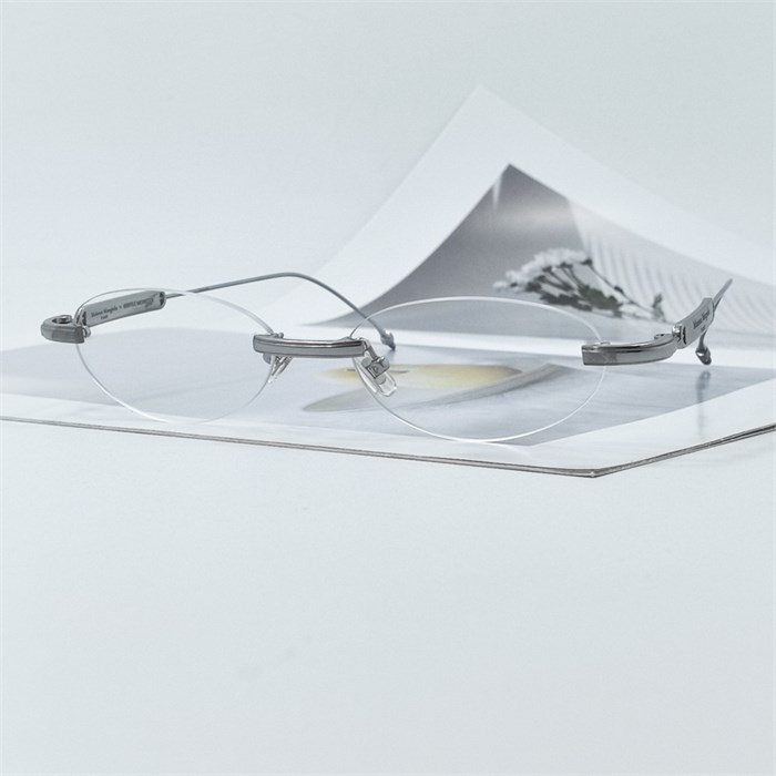 GM & MAISON MARGIELA MM217 Titanium серебро BR02136