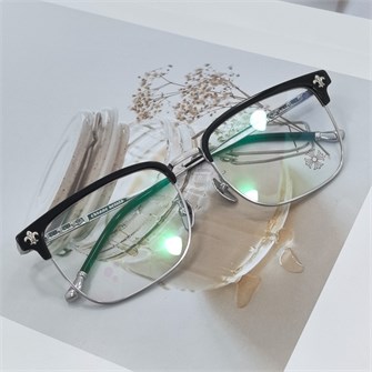 {{photo.Alt || photo.Description || 'CHROME HEARTS CH8869 BK/SR Titanium черный графит'}}