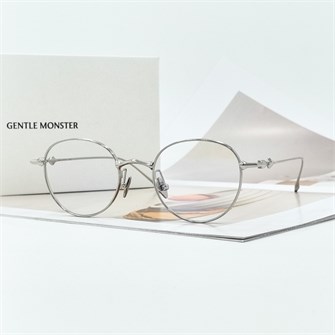 {{photo.Alt || photo.Description || 'GENTLE MONSTER EP Titanium серебро'}}