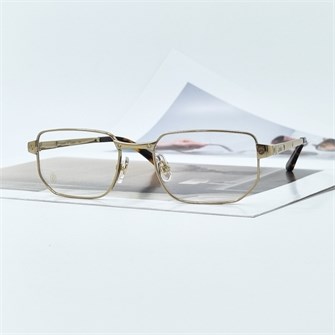 {{photo.Alt || photo.Description || 'CARTIER CT0481O Titanium 001 золото'}}
