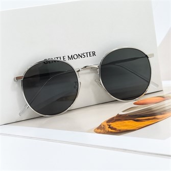 {{photo.Alt || photo.Description || 'GENTLE MONSTER WATERDROP серебро серый'}}