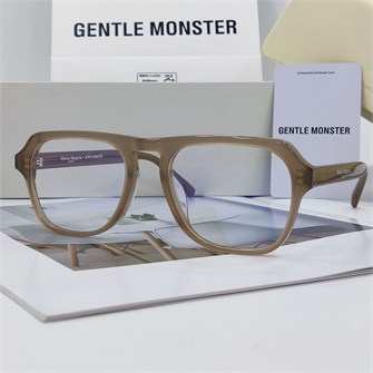 {{photo.Alt || photo.Description || 'GM &amp; MAISON MARGIELA MM011 кофейный'}}