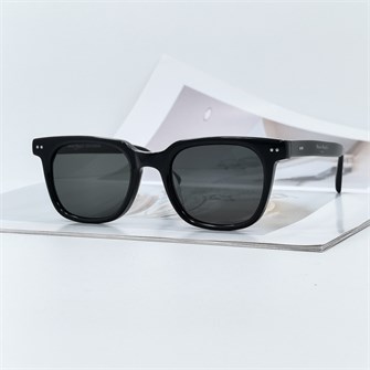 {{photo.Alt || photo.Description || 'GM &amp; MAISON MARGIELA MM117 черный черный'}}