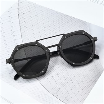 {{photo.Alt || photo.Description || 'HUBLOT H006 графит серый'}}