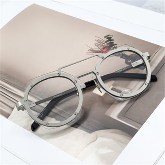 {{photo.Alt || photo.Description || 'HUBLOT H006 серебро прозрачный'}}