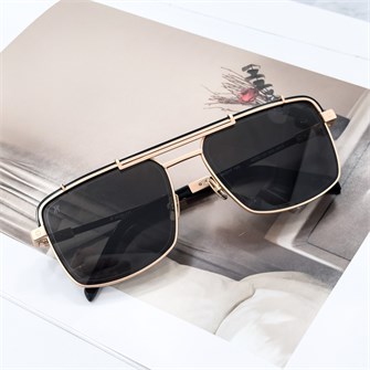 {{photo.Alt || photo.Description || 'HUBLOT H015 золото серый'}}