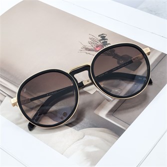 {{photo.Alt || photo.Description || 'HUBLOT H020 золото коричневый'}}