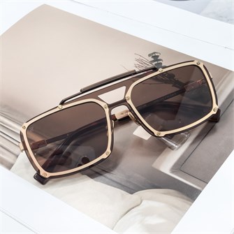 {{photo.Alt || photo.Description || 'HUBLOT H092 бронза коричневый'}}