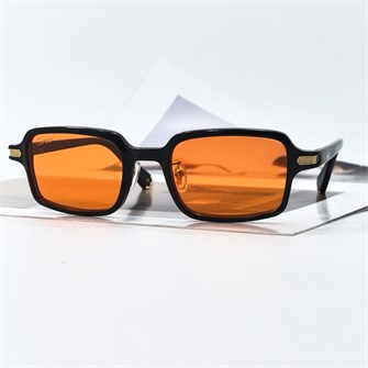 {{photo.Alt || photo.Description || 'CARTIER CT0539S черный оранжевый'}}