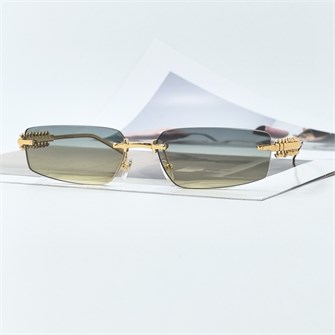 {{photo.Alt || photo.Description || 'CARTIER CT0544S золото градиент'}}