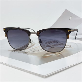 {{photo.Alt || photo.Description || 'TOM FORD FT5590 черепаховый серый'}}