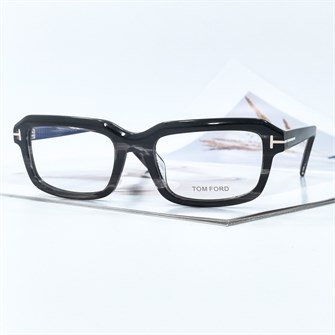 {{photo.Alt || photo.Description || 'TOM FORD FT5888 серый антрацит'}}