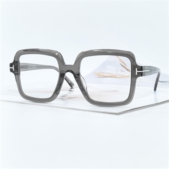 {{photo.Alt || photo.Description || 'TOM FORD FT5913 серый'}}