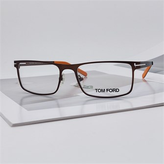 {{photo.Alt || photo.Description || 'TOM FORD FT6218 коричневый'}}