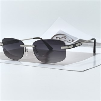 {{photo.Alt || photo.Description || 'PRADA PR68ZS серебро серый'}}