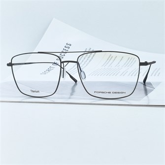 {{photo.Alt || photo.Description || 'PORSCHE DESIGN P8381 Titanium графит'}}