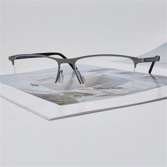 {{photo.Alt || photo.Description || 'PORSCHE DESIGN P8752 Titanium светлый графит'}}
