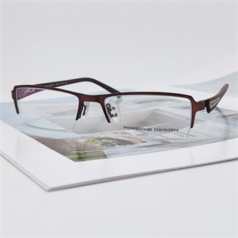 {{photo.Alt || photo.Description || 'PORSCHE DESIGN P9050 коричневый'}}