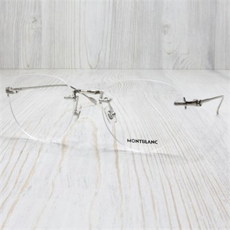 {{photo.Alt || photo.Description || 'MONTBLANC MB0239S серебро'}}