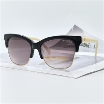 {{photo.Alt || photo.Description || 'CHANEL CH5345 черный жемчужный'}}