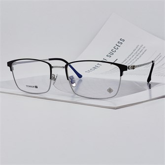 {{photo.Alt || photo.Description || 'CHROME HEARTS CH5152 Titanium серебро черный'}}