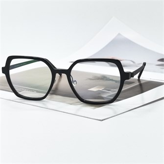 {{photo.Alt || photo.Description || 'LINDBERG 1121 Titanium черный'}}