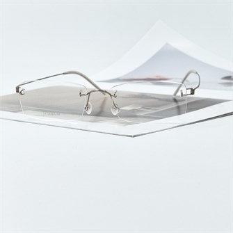 {{photo.Alt || photo.Description || 'LINDBERG 2120 Titanium золото'}}