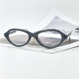 {{photo.Alt || photo.Description || 'GM &amp; MAISON MARGIELA MM214 серый'}}