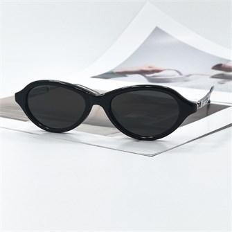 {{photo.Alt || photo.Description || 'GM &amp; MAISON MARGIELA MM214 черный черный'}}