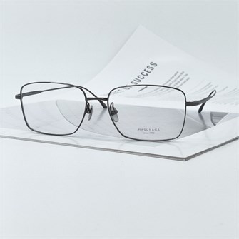 {{photo.Alt || photo.Description || 'MASUNAGA GMS 859 Pure Titanium 39 графит'}}