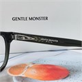 GENTLE MONSTER VONZO хаки BR01605